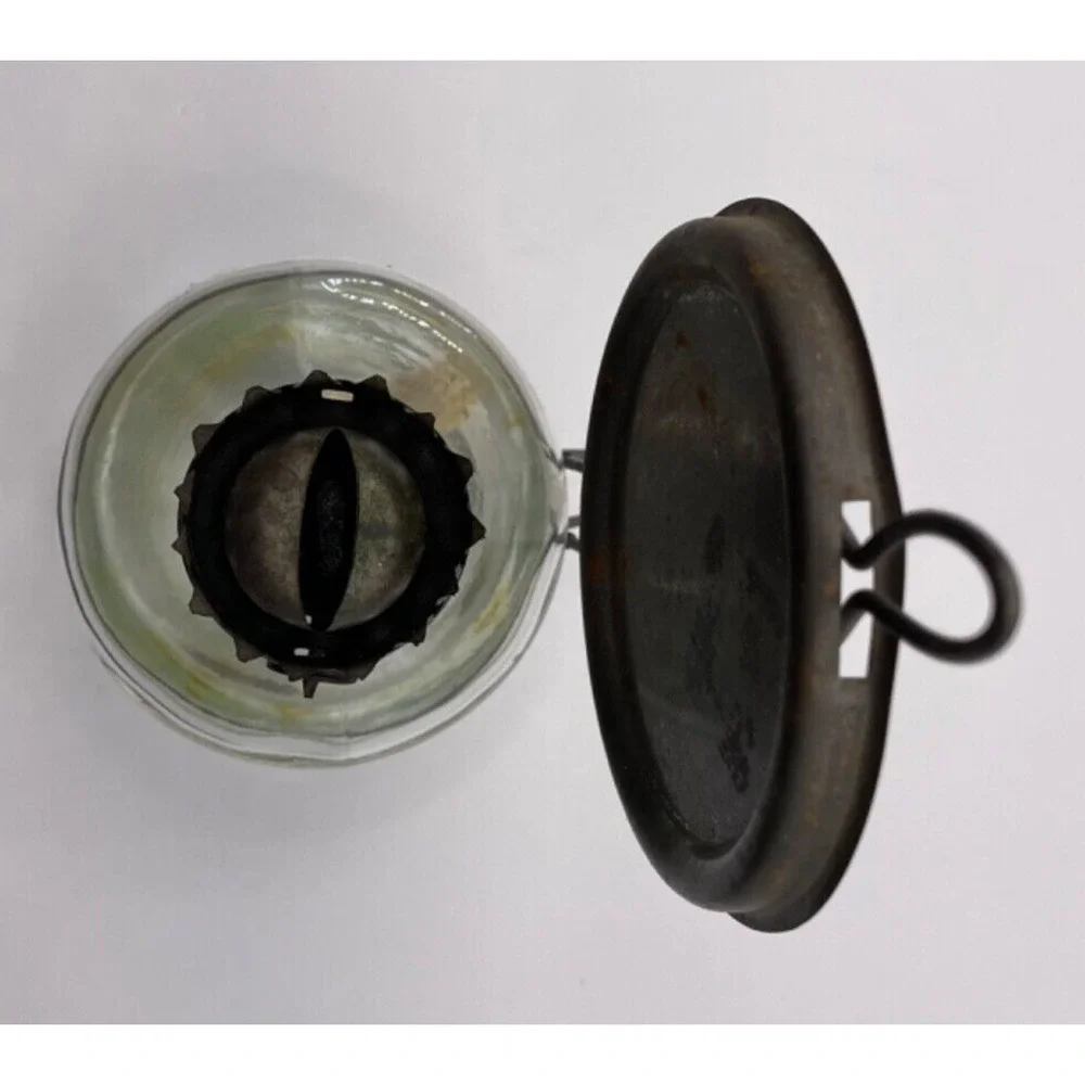 Vintage Kerosene Oil Lamp with Wall Hanger - Traditional Style Chamber Oil Lamp